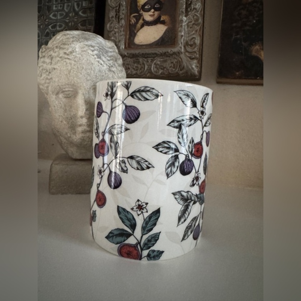 L'or de Seraphine La‎ Pietra Ceramic Jar